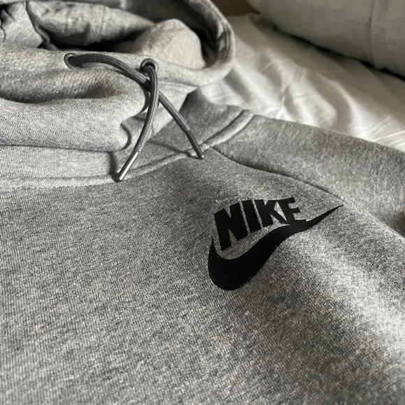 nike turtle neck hoodie